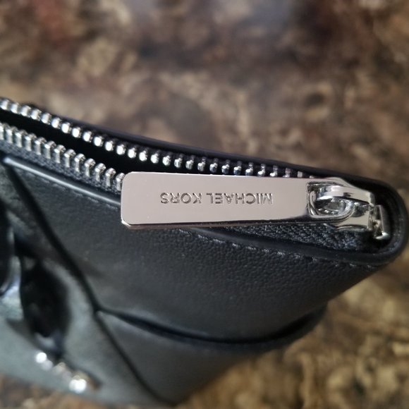 Michael Kors purse NWT - Picture 3 of 12